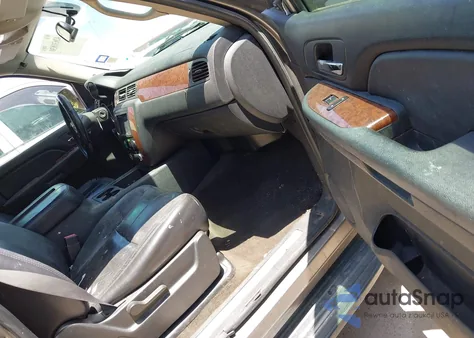 2007 Chevrolet Tahoe Lt z USA, uszkodzony, nr VIN 1GNFC13007J405418